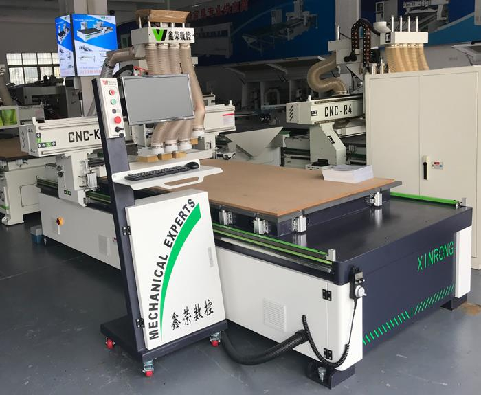 Bảng điều khiển CNC Router