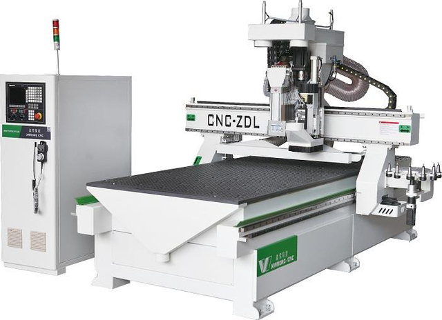 Máy cắt gỗ CNC